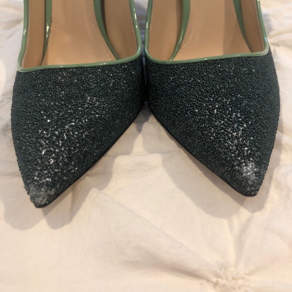 Paul Andrew x Rosie Assoulin Glitter Pumps - Picture 12 of 13